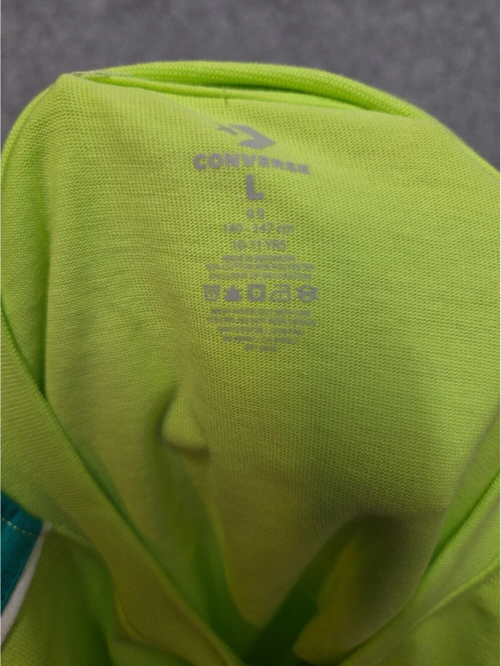 Converse Boys Neon Mantis T-Shirt Large Nwt